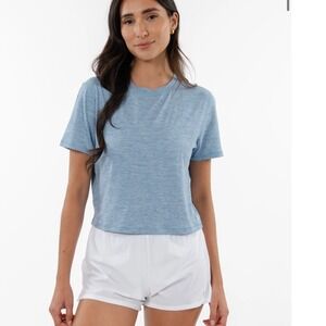 Rhoback Drift Performance Crop Tee in Heather Ice Pick Blue Size XS‎